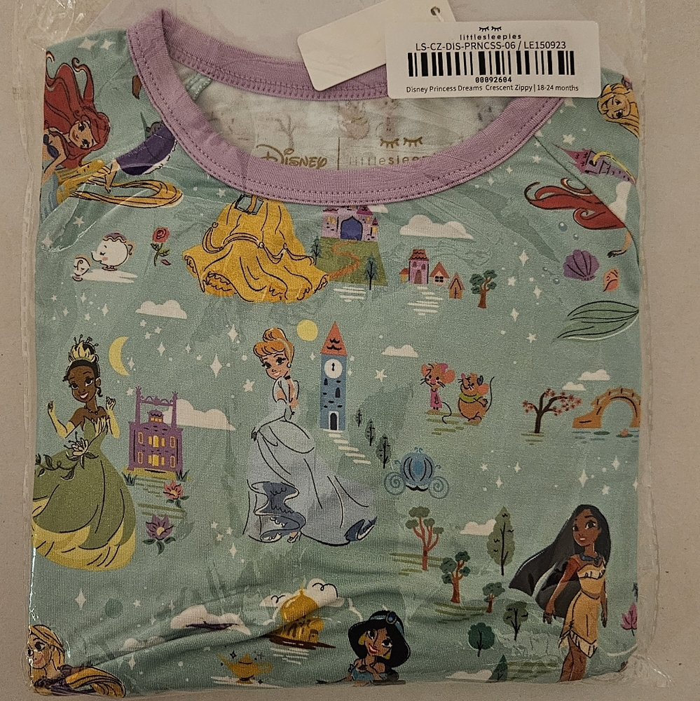 Little Sleepies, 18-24 month crescent zippy, Princess Dreams
